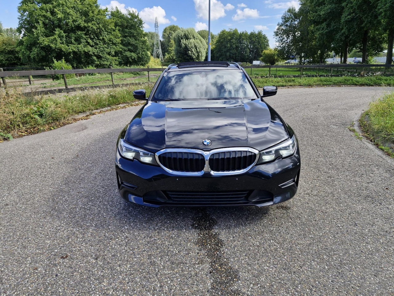 BMW 3-serie Touring - 330e PANO/LEER/PLUG - AutoWereld.nl