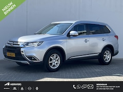 Mitsubishi Outlander - 2.0 Business Edition Automaat / Afneembare Trekhaak (Trekgewicht 1.600kg) / Achteruitrijca