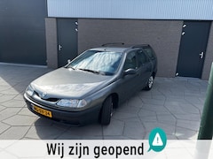 Renault Laguna Break - 1.8 RN|mooie Stationwagon|Dakrails|Trekhaak |