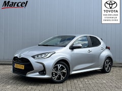 Toyota Yaris - 1.5 Hybrid 115 Dynamic Comfort Pack PDC Stoelverwarming stuurverwarming Dodehoek detectie