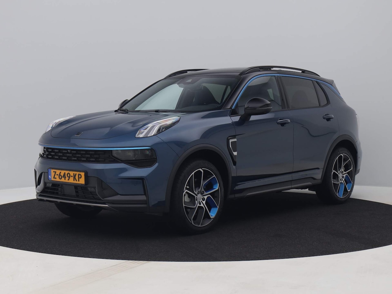 Lynk & Co 01 - NIEUW | 1.5 Plug-in Hybrid | TREKHAAK | ZWARTE HEMEL | NLD AUTO - AutoWereld.nl
