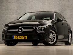 Mercedes-Benz A-klasse - 200 Sport 164Pk Automaat (GROOT NAVI, CAMERA, LEDER, STOELVERWARMING, SPORTSTOELEN, CRUISE