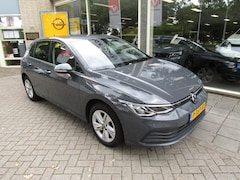 Volkswagen Golf - 1.0 TSI 110pk CARPLAY L.M. VELGEN CRUISE