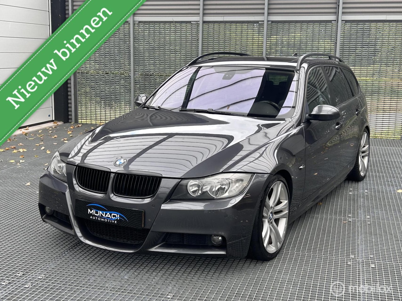 BMW 3-serie Touring - 320i M-Pakket Vol Onderhoud! - AutoWereld.nl