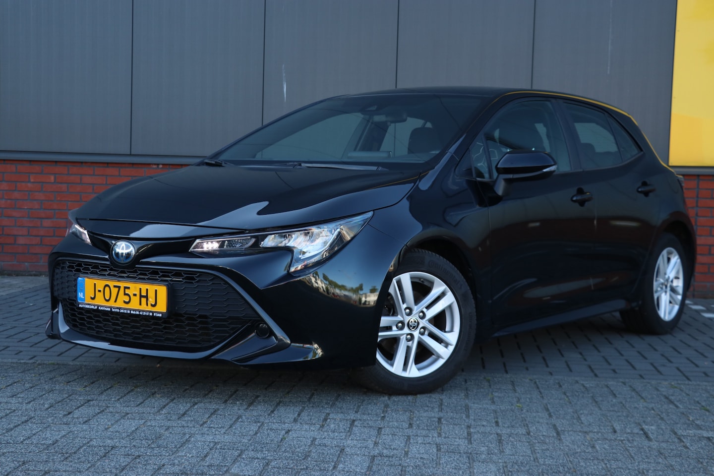 Toyota Corolla - 1.8 Hybrid Business Automaat | - AutoWereld.nl