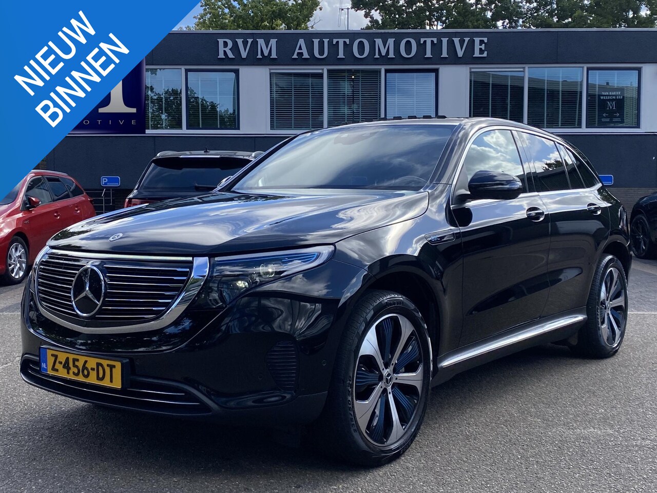 Mercedes-Benz EQC - 400 4MATIC Business Solution AMG 80 kWh Adaptieve Cruise Control | 360 Camera | Stoelverko - AutoWereld.nl