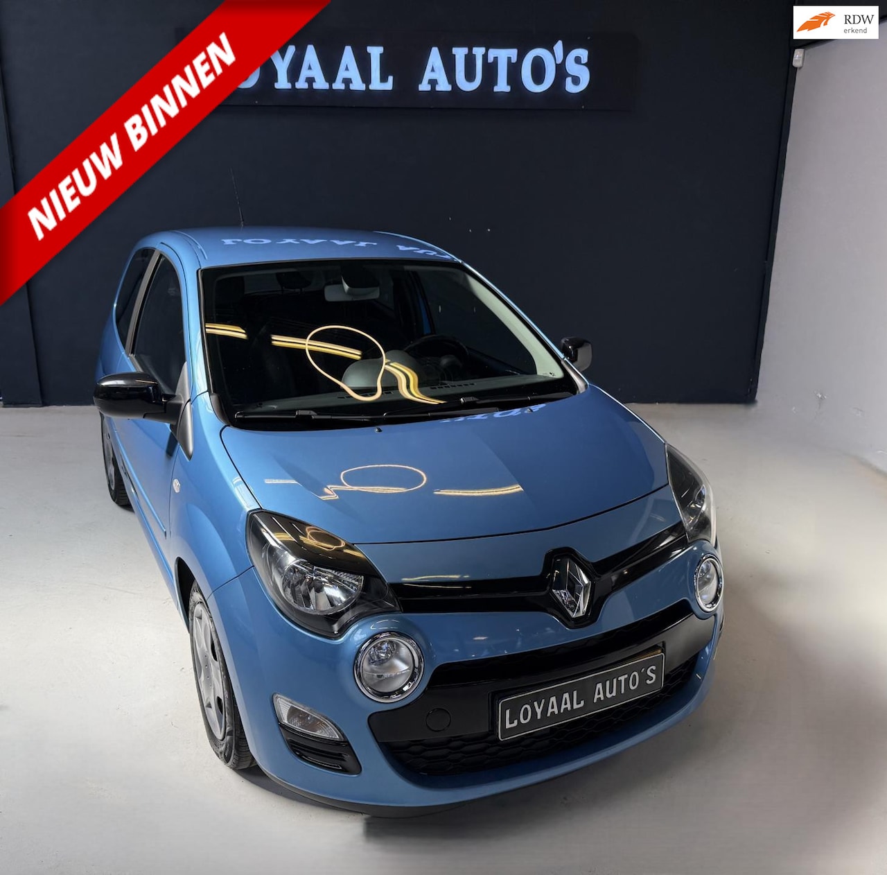 Renault Twingo - 1.2 16V Dynamique | AIRCO | CRUISE | ELEK.RAMEN | NAP | APK - AutoWereld.nl