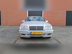 Mercedes-Benz C-klasse - 180 Elegance