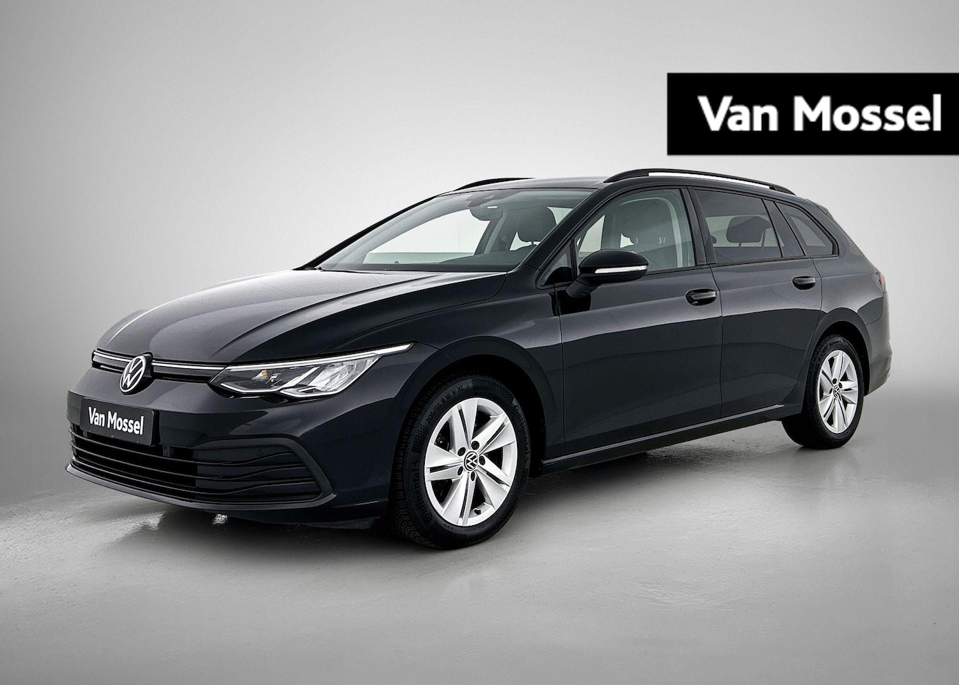 Volkswagen Golf Variant - 1.0 TSI Life | 110 PK | All Season Banden | Digital Cockpit | Parkeercamera | Navigatie | - AutoWereld.nl