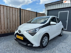 Toyota Aygo - 1.0 VVT-i x Airco | Bluetooth | Nieuwe APK