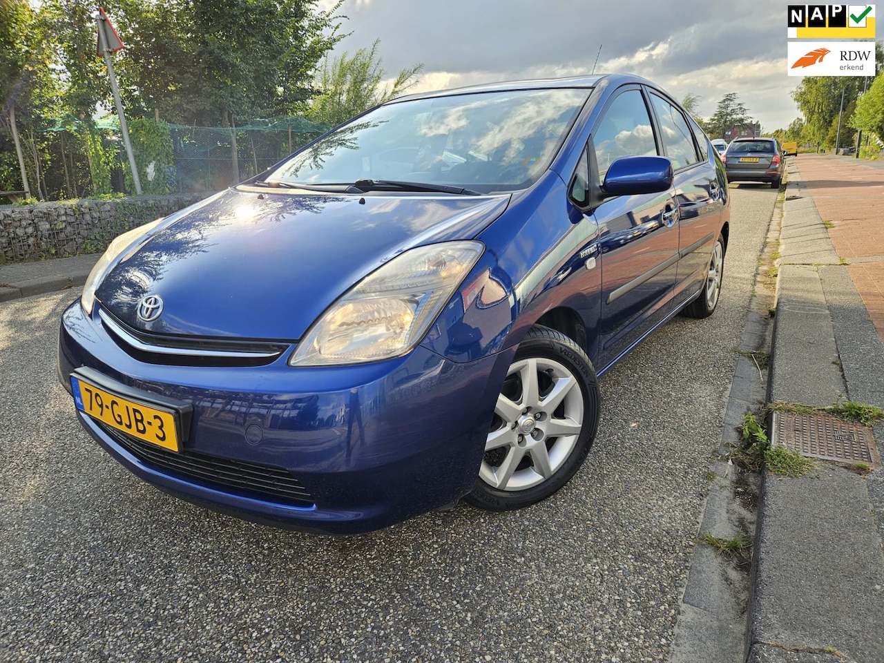 Toyota Prius - 1.5 VVT-i Comfort GARANTIE - AutoWereld.nl
