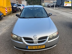 Nissan Almera - 1.8 Visia
