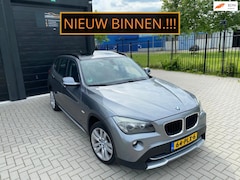 BMW X1 - SDRIVE 1.8i Panorama Clima PDC Groot Navi NAP