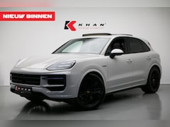 Porsche Cayenne - 3.0 E-Hybrid |Pano|Krijt|SportChrono|Dodehoek|