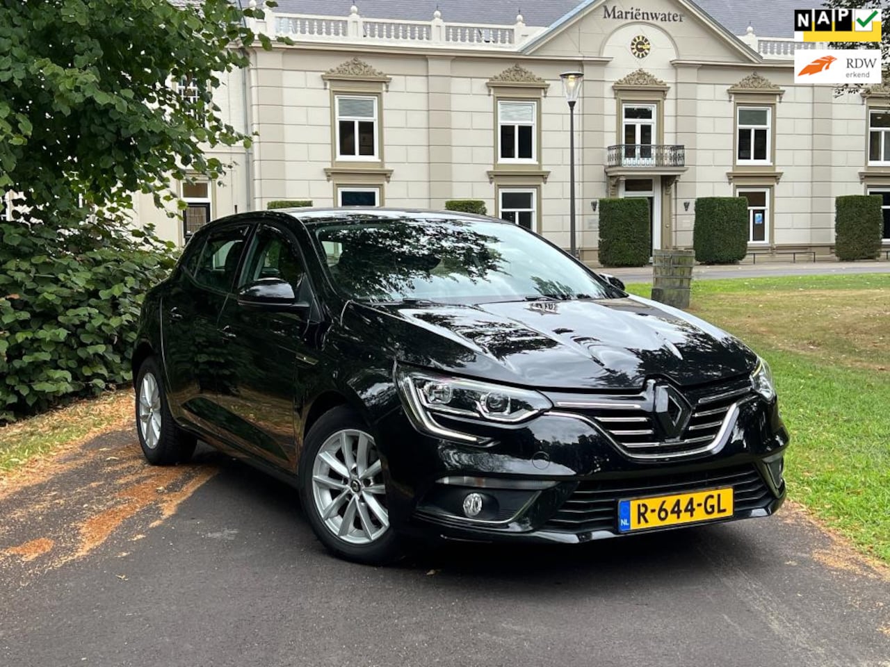 Renault Mégane - 1.3 TCe Limited 1.3 TCe Limited - AutoWereld.nl