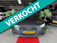 Audi A3 Sportback - 2.0 TDI 110KW MANUAL S-LINE PANO 2013