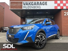 Peugeot 2008 - 1.2 PureTech Allure // LED // PANO/SCHUIFKANTELDAK // CLIMA // CAMERA // NAVI + CARPLAY //