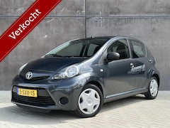 Toyota Aygo - 1.0 VVT-i Now 5 Deurs | Dealer OH | Airco | Org. NL