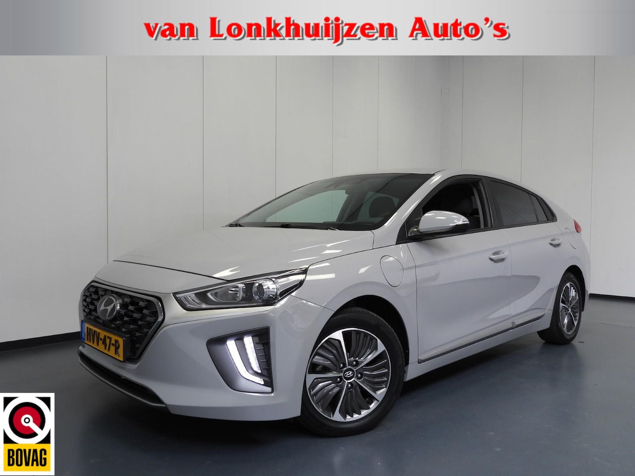 Hyundai IONIQ - 1.6 GDi PHEV Plug-In i-Motion NAVI-APP/CAMERA/CLIMA/16"LMV! - AutoWereld.nl