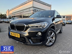 BMW X1 - sDrive18i Centennial Exec. Sport/Nav/Trekhaak/NLAuto