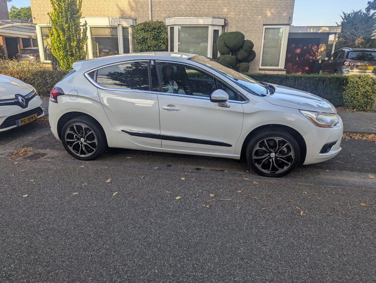Citroën DS4 - 1.6 THP Sport Chic - AutoWereld.nl