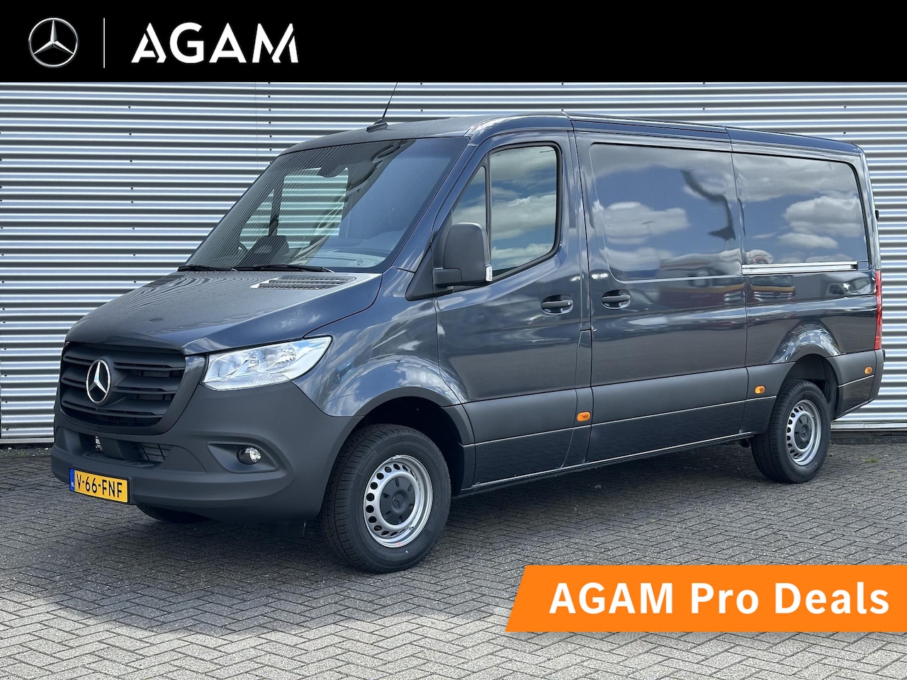 Mercedes-Benz Sprinter - 317CDI L2H1 Airco Navigatie Camera 2800kg Trekhaak 2x schuifdeur - AutoWereld.nl