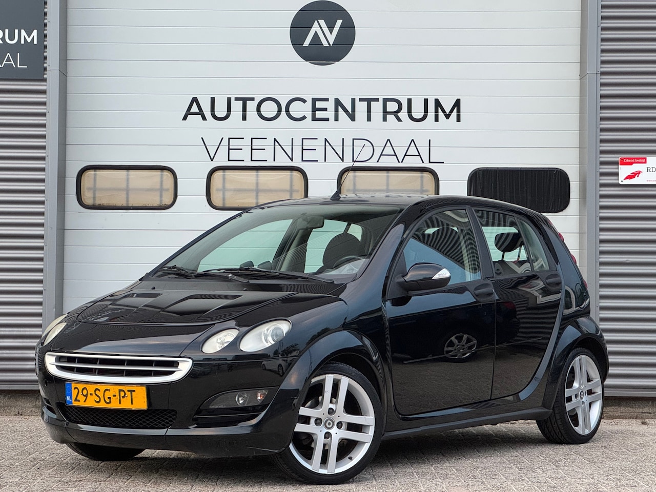 Smart Forfour - 1.5 Passion 109 PK APK 05-2026 PANO/AIRCO/BRABUS VELGEN - AutoWereld.nl