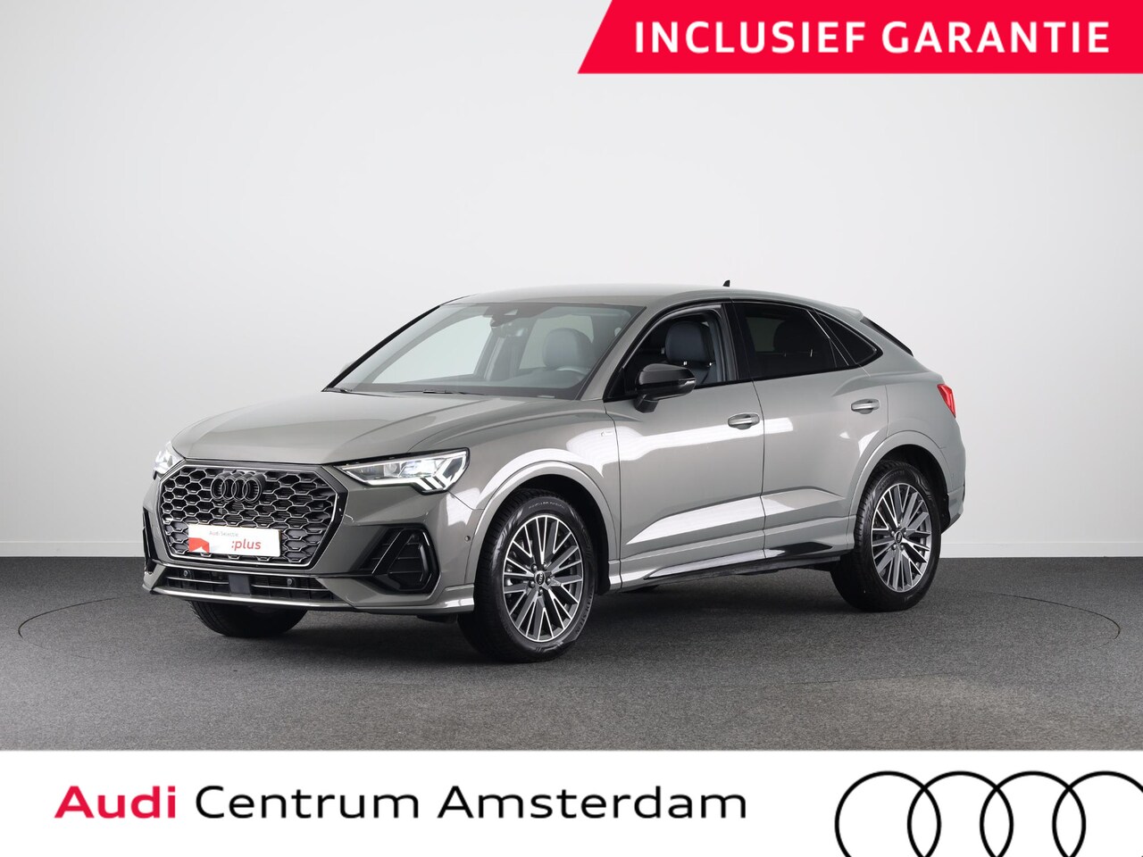 Audi Q3 Sportback - 35 TFSI S Edition Competition 150 pk S-tronic | Private lease € 911,- | Navigatie | Parkee - AutoWereld.nl
