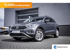 Volkswagen T-Roc - Life Edition Inclusief €2000, - inruilvoordeel | 'App-Connect' draadloze smartphone integr