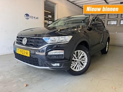 Volkswagen T-Roc - 1.6 TDI Style ECC ACC PANO CAMERA LANEASSIST VOL OPTIONS NAP APK