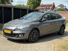 Renault Mégane - Megane 1.5 DCI 110PK Bose Navi Schuif-dak Trekhaak EXPORT