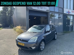 Ford Fiesta - 1.6-16V Futura Airco Navi Nieuwe APK NAP Logisch
