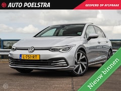 Volkswagen Golf - 1.5 eTSI 150 PK DSG Style Panoramadak IQ-Light ACC Sfeerverlichting Stoelverwarming