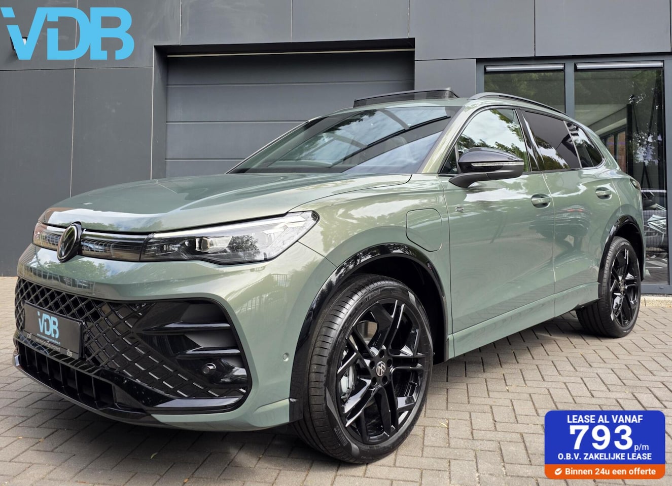 Volkswagen Tiguan - 1.5 eHybrid R-Line 272PK BLACK STYLE NIEUW - AutoWereld.nl