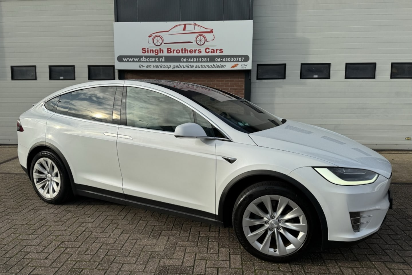Tesla Model X - Long Range RAVEN/6P/FSD/NAP/GARANTIE 09-2027 VOL!!! - AutoWereld.nl