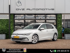 Volkswagen Golf - 8 1.5 TSI 130PK Life | Ambient | Carplay | Lounge |