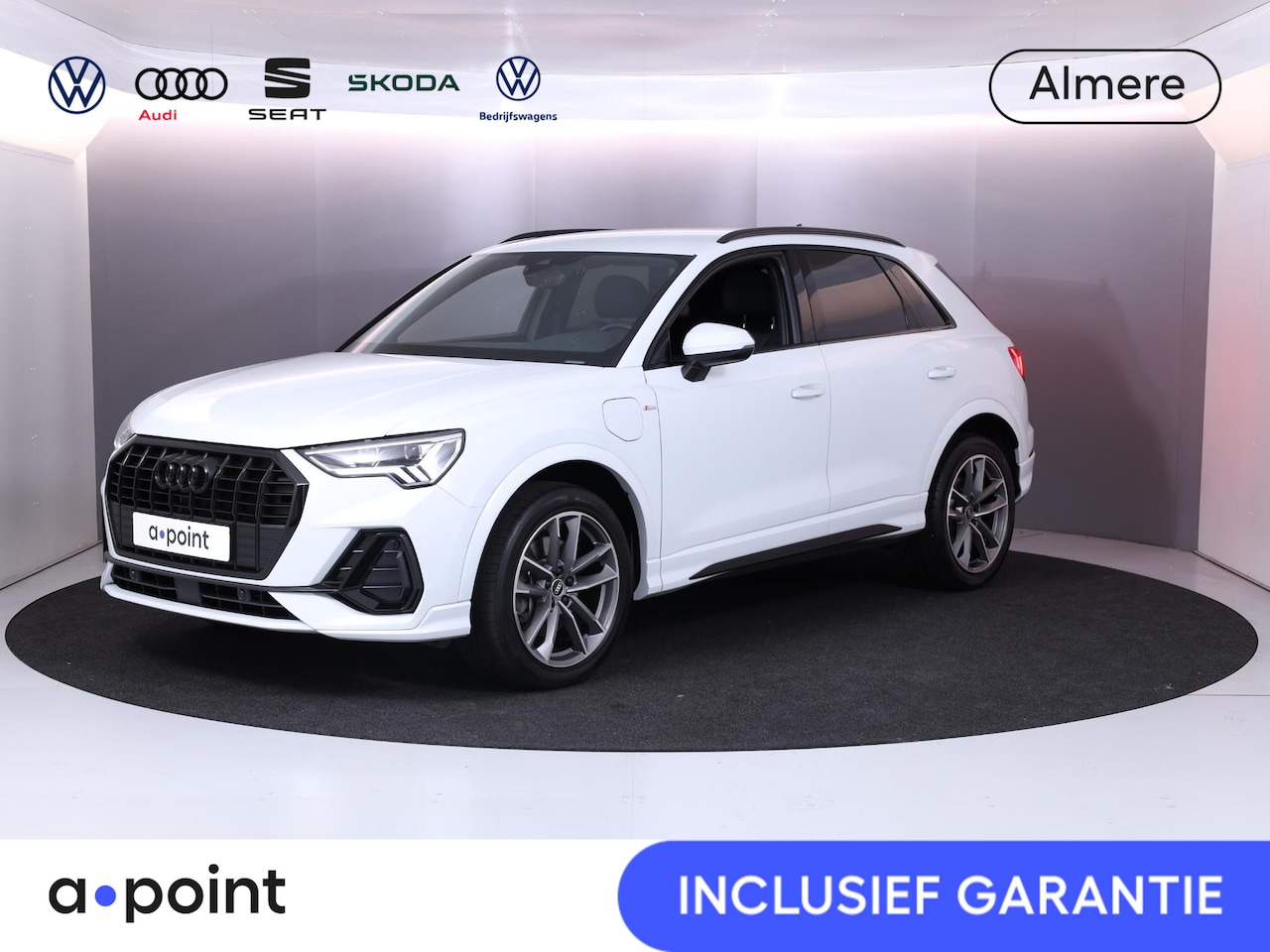 Audi Q3 - 45 TFSI e S edition 245pk SOH 94% | Parkeercamera | Trekhaak | 19 inch lichtmetalen velgen - AutoWereld.nl