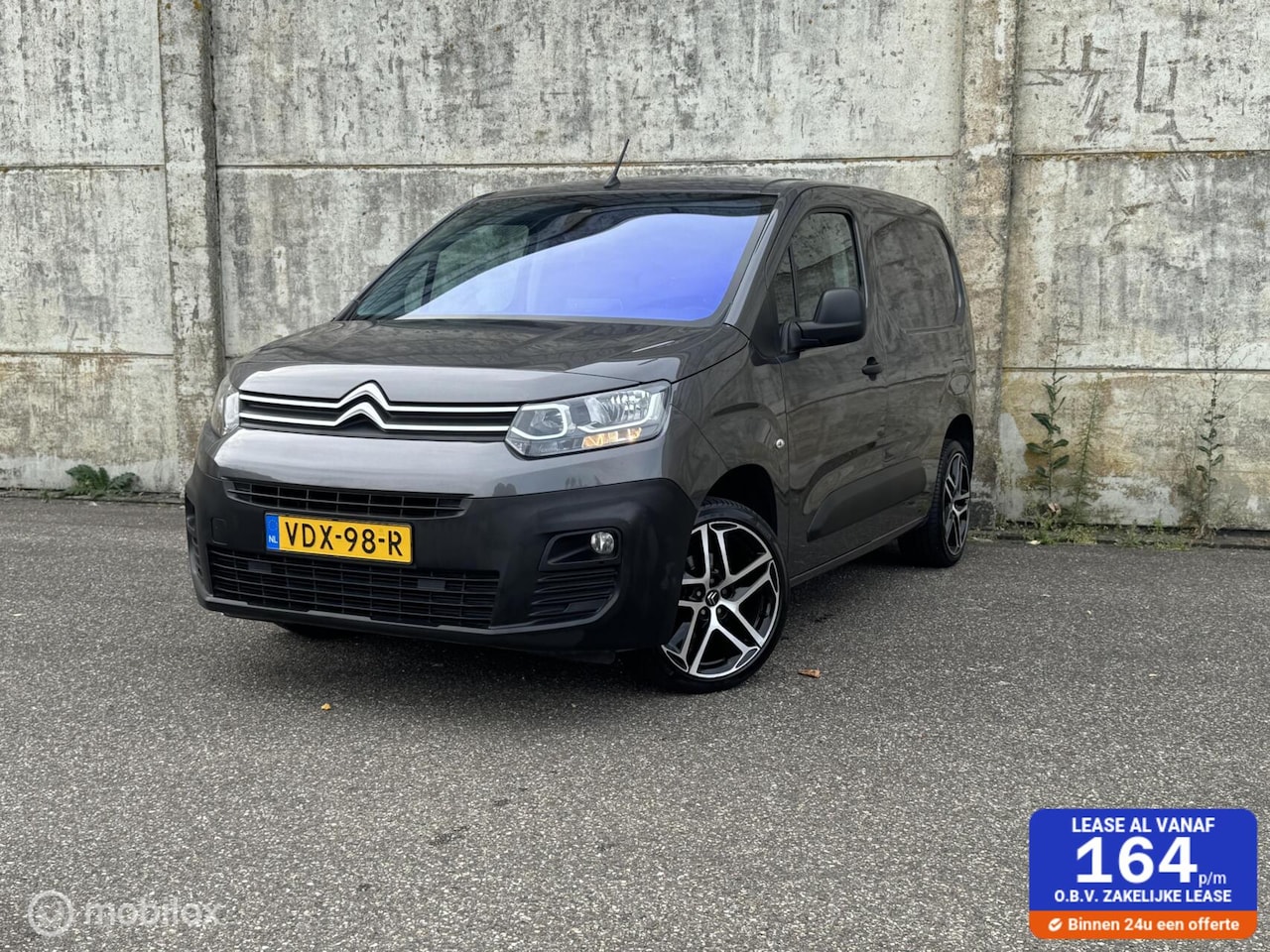 Citroën Berlingo - 1.5 Cruise/ventilator/Carplay/18 inch velgen 1.5 BlueHDI Club - AutoWereld.nl