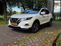 Nissan Qashqai - 1.2 N-Connecta | ORG NL | AUTOMAAT | PANODAK | KEYLESS | 360 CAMERA