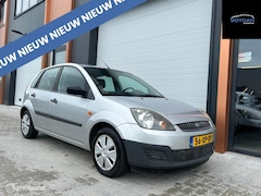 Ford Fiesta - 1.3-8V Champion | NW KOPPELING | AIRCO | ELEK RAMEN |