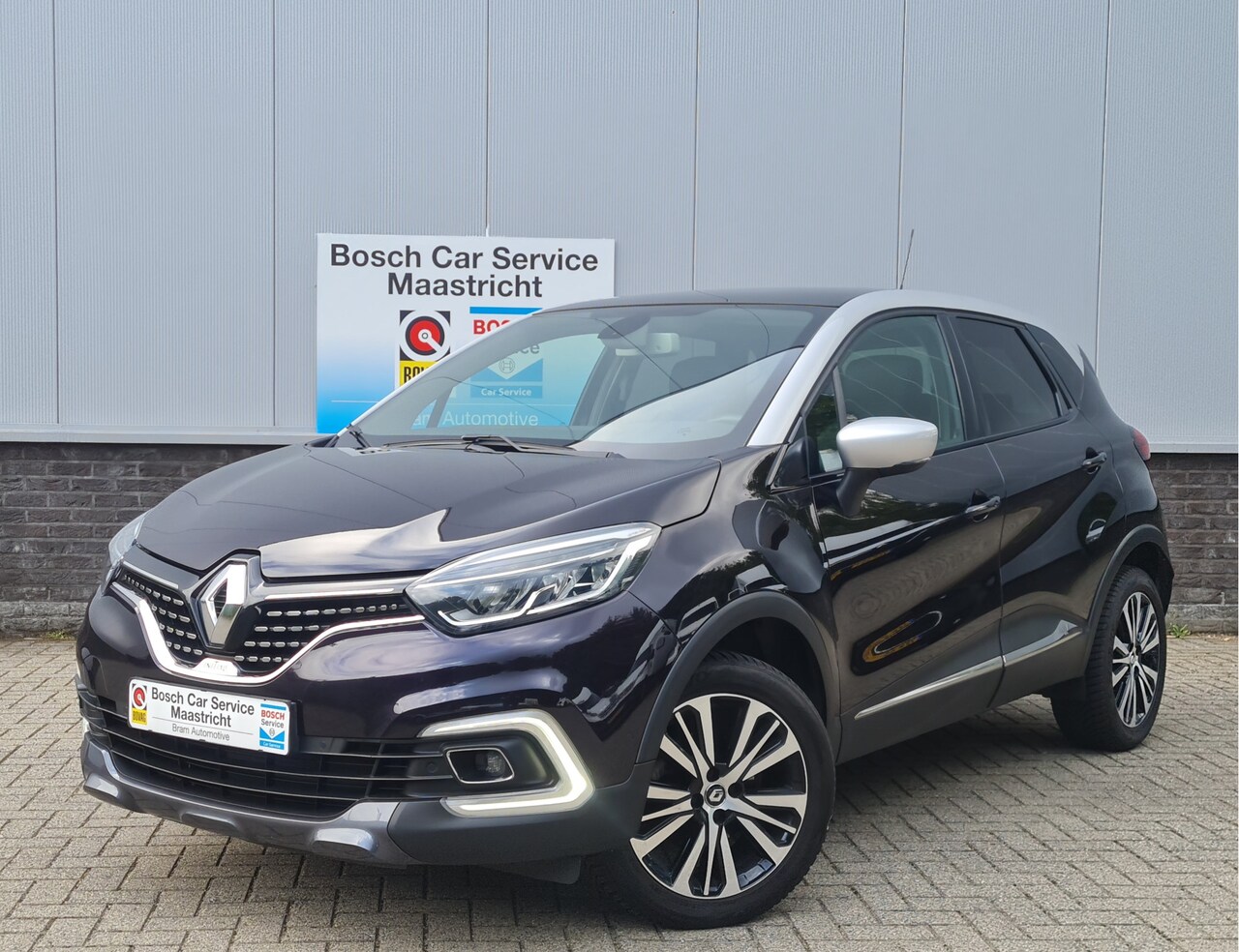 Renault Captur - 1.2 TCe Initiale Paris | Pano | Xenon | Camera | Dode hoek | Interesse, Proefrit? Bel of a - AutoWereld.nl