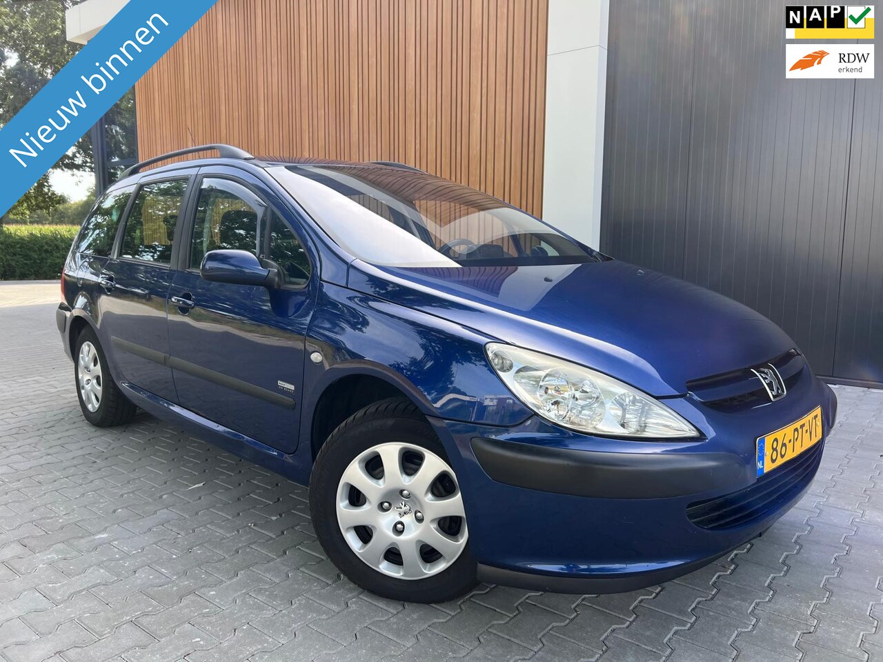 Peugeot 307 Break - 1.6-16V Navtech|Clima|Cruise|Trekhaak - AutoWereld.nl