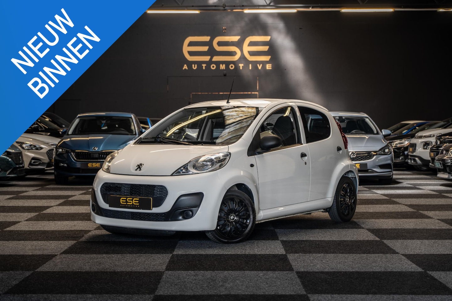Peugeot 107 - 1.0 Access Accent | Airco | Nieuwe APK - AutoWereld.nl