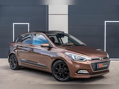 Hyundai i20 - 1.2 HP Business Edition Sensoren|Trekhaak|PANO