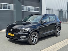 Volvo XC40 - 2.0 T4 R-Design