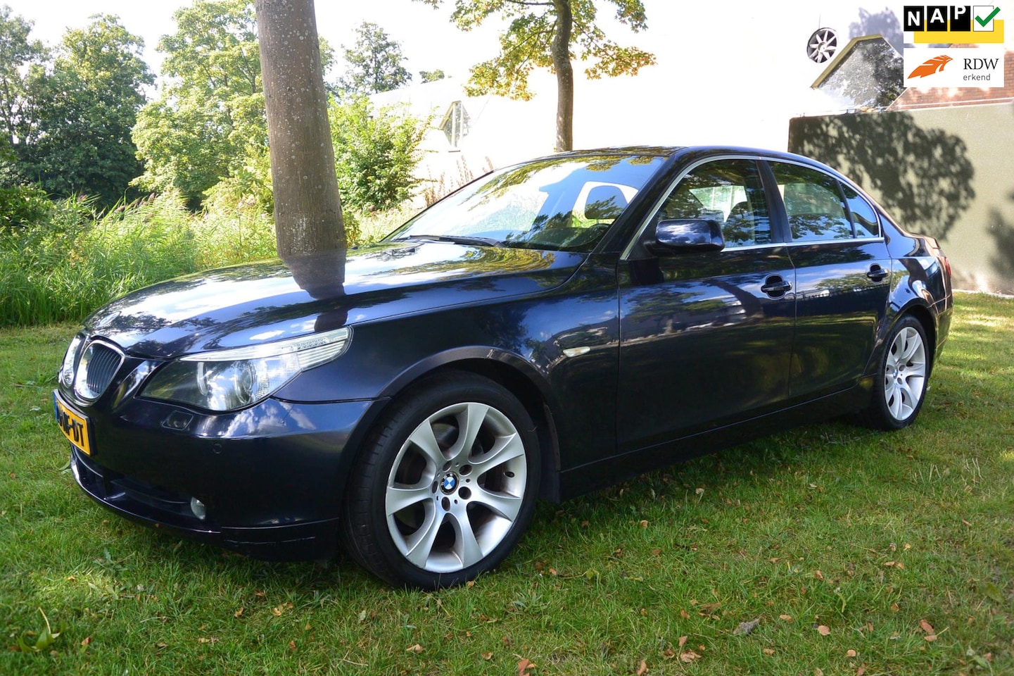 BMW 5-serie - 530i Executive*aut*aico*cruise*leer*navigatie*NL - AutoWereld.nl