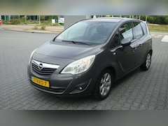 Opel Meriva - 1.4 Turbo Ecotec 120pk Trekhaak, AC, Cruise, Bluetooth