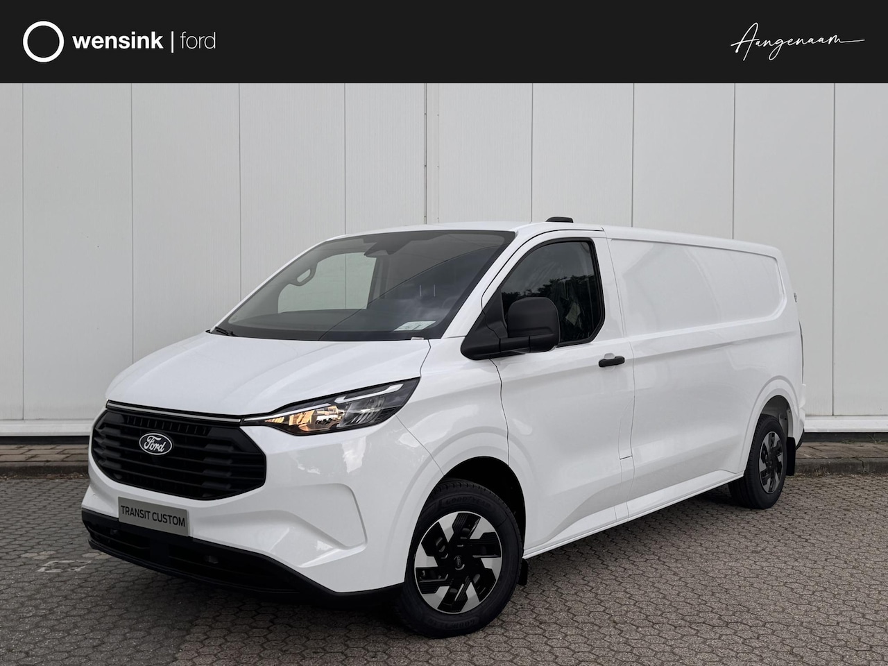 Ford Transit Custom - 320 2.5 PHEV L2H1 Trend | Trekhaak | LED-laadruimte verlichting | Apple CarPlay | Android - AutoWereld.nl