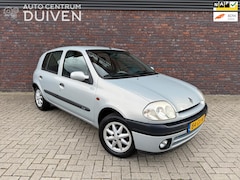 Renault Clio - 1.2 met volledige onderhoudshistorie | APK tot 02-26