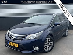 Toyota Avensis Wagon - 1.8 VVTi Dynamic Business Trekhaak, Navigatie, Achteruitrijcamera, Cruise control, Leder/a